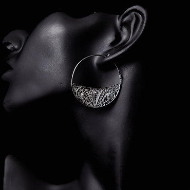 Jewellery and accessories
